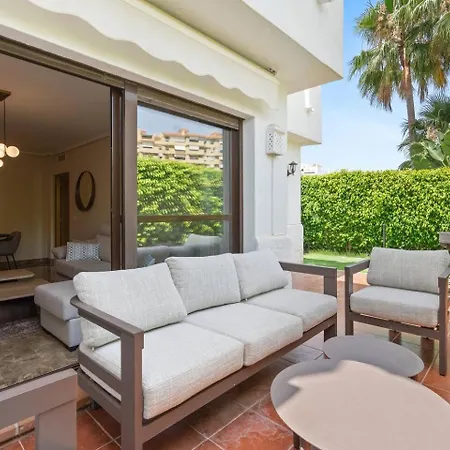 Stylish Flat - Pool And Family-Friendly
