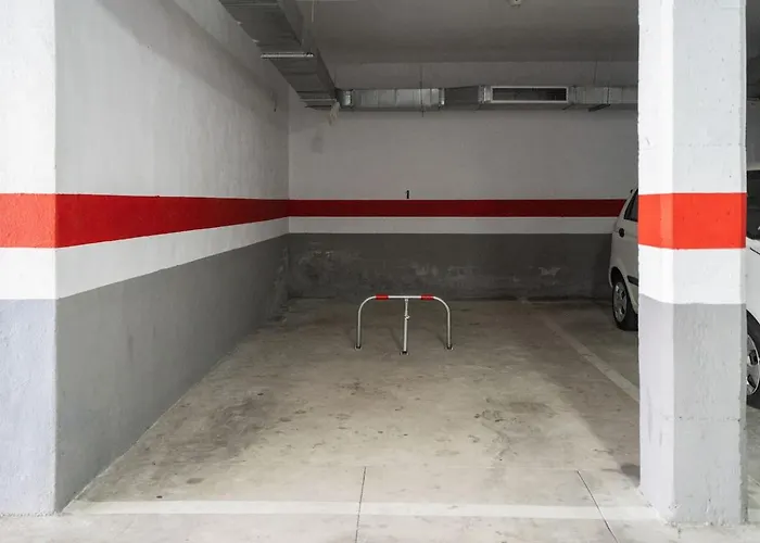 Apartamento With Private Garden - Swimming Pool And Family-friendly Estepona