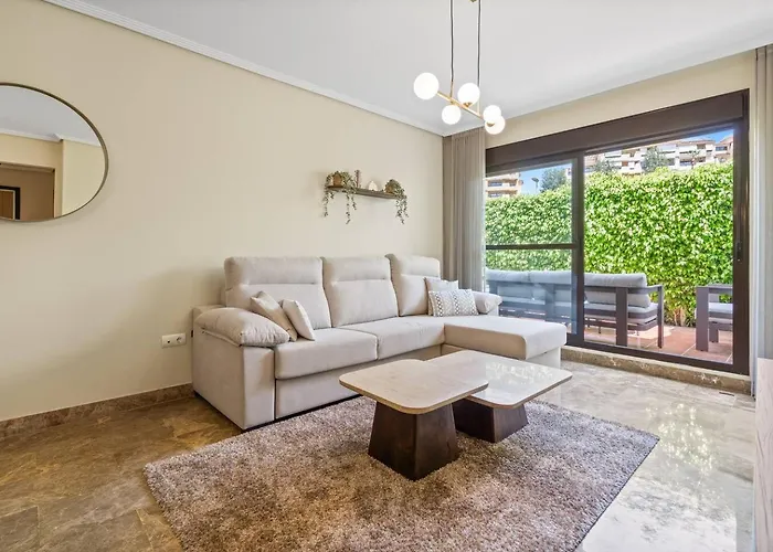 شقة With Private Garden - Swimming Pool And Family-friendly